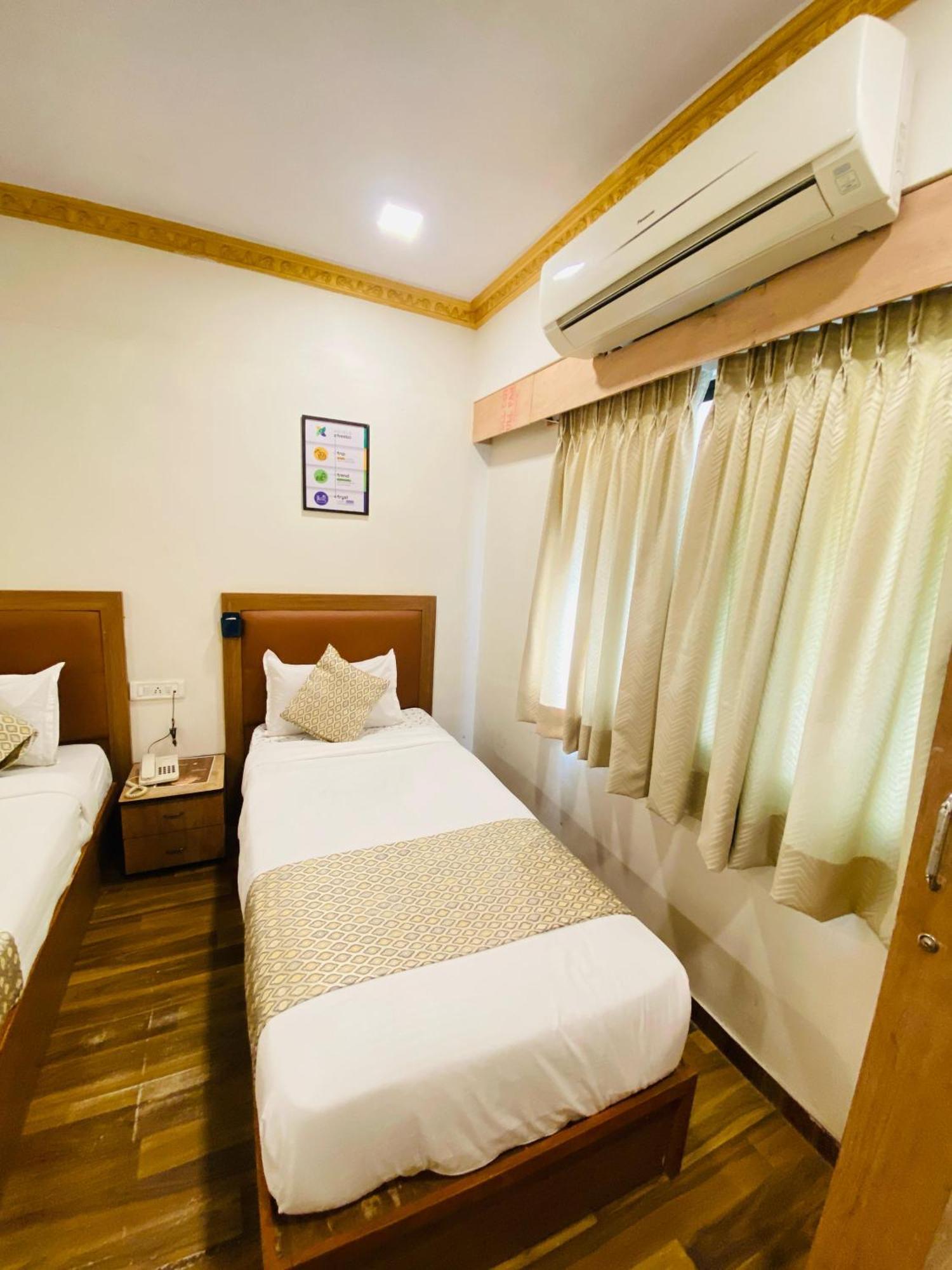 Hotel Abc Satellite Prahlad Nagar Ahmedabad Exterior photo